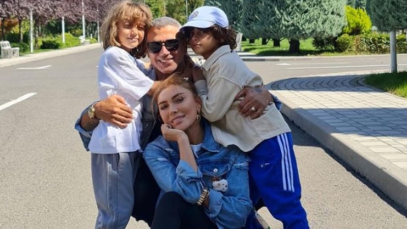 Boşanmanın eşiğinden dönen Doğuş ile Azeri eşi Hoşkedem Hidayetkızı'ndan aile pozu