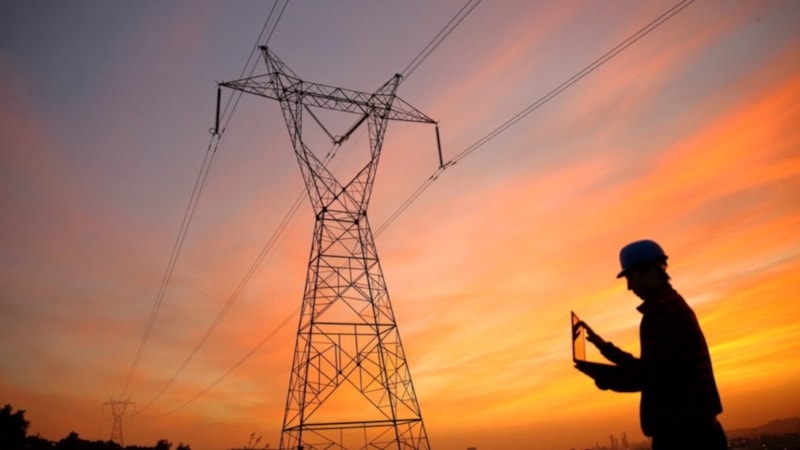 İzmir'de büyük elektrik kesintisi: Saatlerce gelmeyecek! 24 Ekim İzmir elektrik kesinti listesi