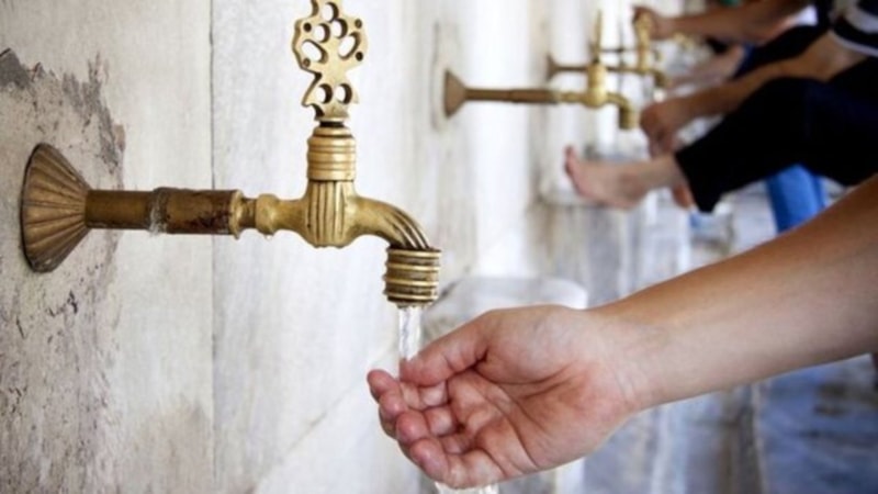 Abdest nasıl alınır? Abdestin alınışı, farzları ve sünnetleri