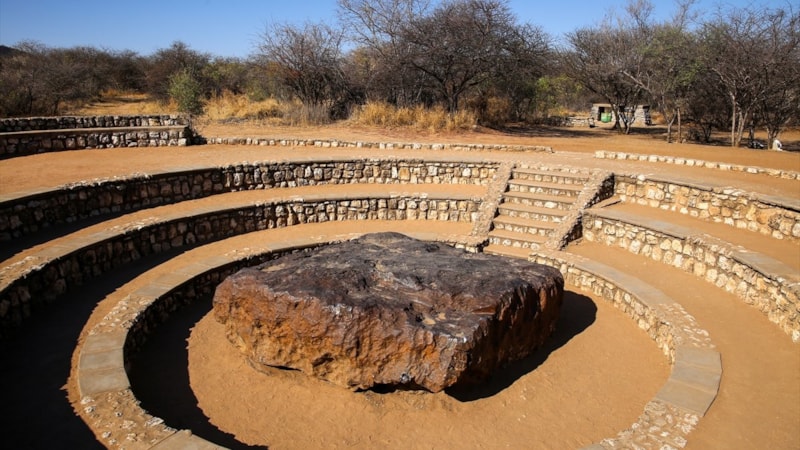 Dünyaya tek parça düşen en büyük göktaşı: Hoba Göktaşı