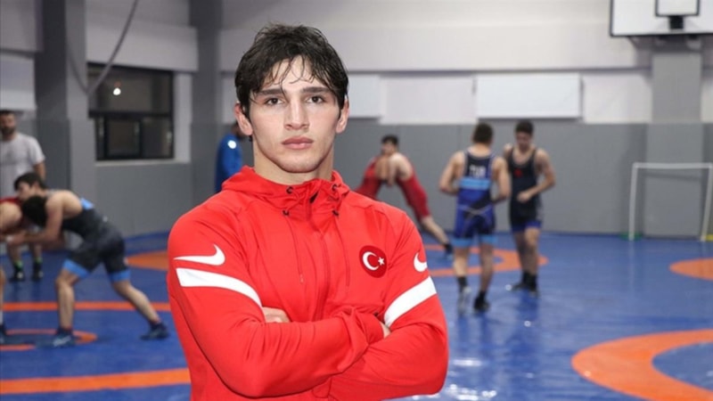 Genç güreşçi Abdullah Toprak dünya üçüncüsü