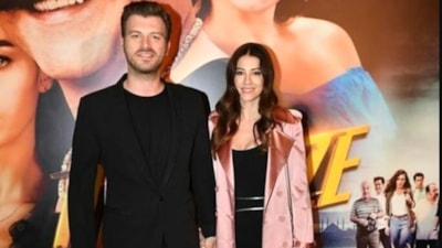 Kıvanç Tatlıtuğ'un çıplak hali olay olmuştu! Eşi Başak Dizer o sahne hakkında konuştu