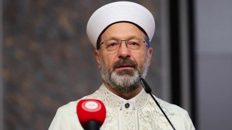 Ali Erbaş: Filistinlilerin feryadı gök kubbeyi titretiyor