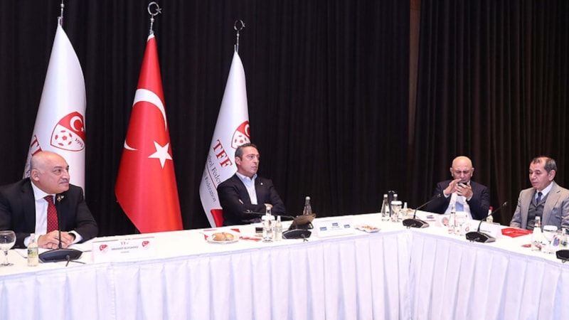 Kulüpler Birliği Vakfı Yönetimi Riva’da toplandı