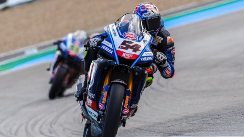 Toprak Razgatlıoğlu, İspanya'daki ilk yarışı ikinci bitirdi