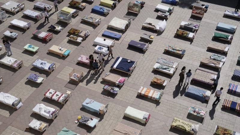 Gazze'de İsrailli rehineler için 230 boş yatak sergilendi