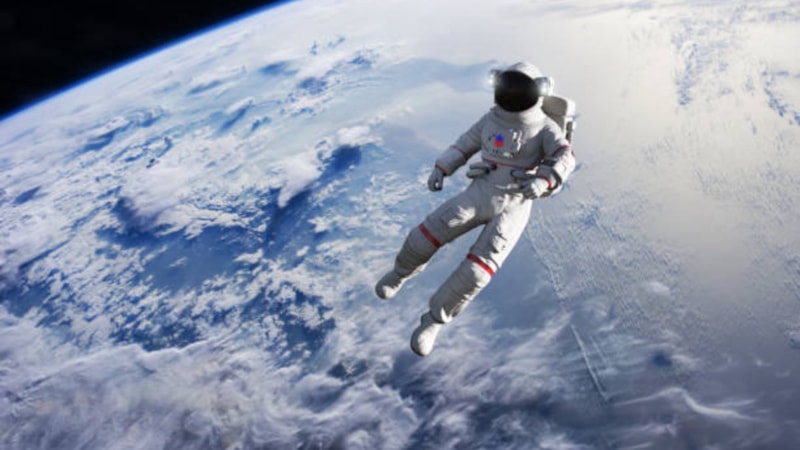 Rus kozmonotlar, 8 saatlik uzay yürüyüşünü tamamladı