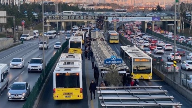 İstanbullulara müjde! Toplu taşımada yeni dönem başlıyor! Otobüs, vapur, metro..