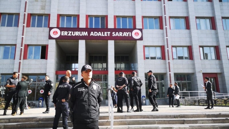 Erzurum'da çocukların cinayet kavgasına babalar karıştı