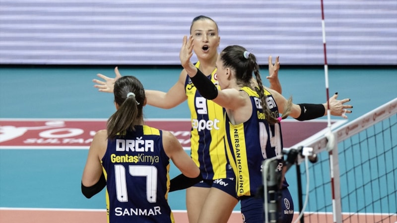 Kadınlar derbisinde Fenerbahçe, Beşiktaş'ı devirdi!