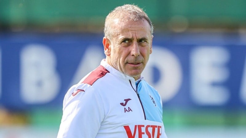 Abdullah Avcı: Fenerbahçe yenilmeyecek takım değil