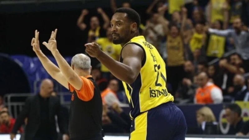 Fenerbahçe'de Dyshawn Pierre sakatlandı