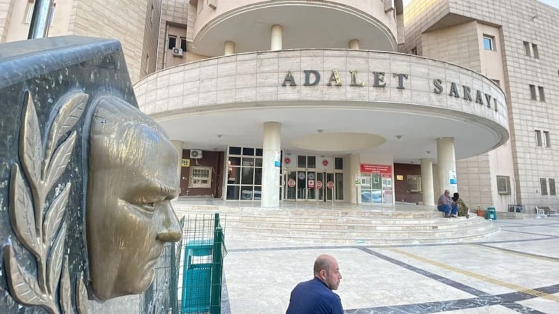 Şanlıurfa'da kız çocuğuna istismarda bulundu: Muhtar görevden alındı