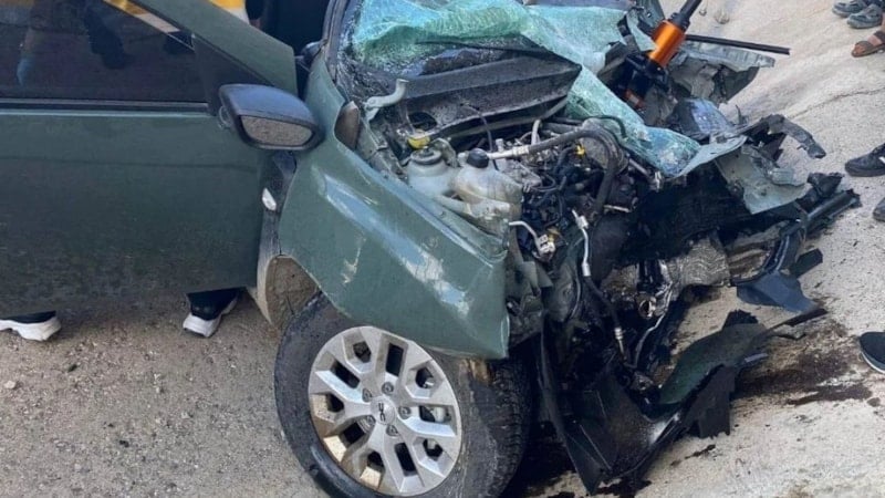 Malatya'da hafif ticari araçla kamyon çarpıştı: 1 ölü, 1 yaralı