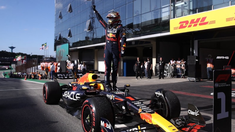 Max Verstappen, bu sezon Formula 1'de 17. yarışını kazandı