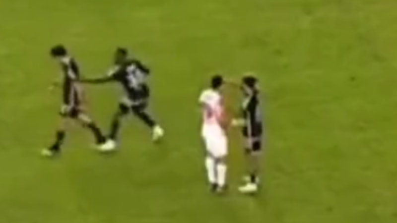 Tayfur Bingöl ile tartışan Eric Bailly özür diledi