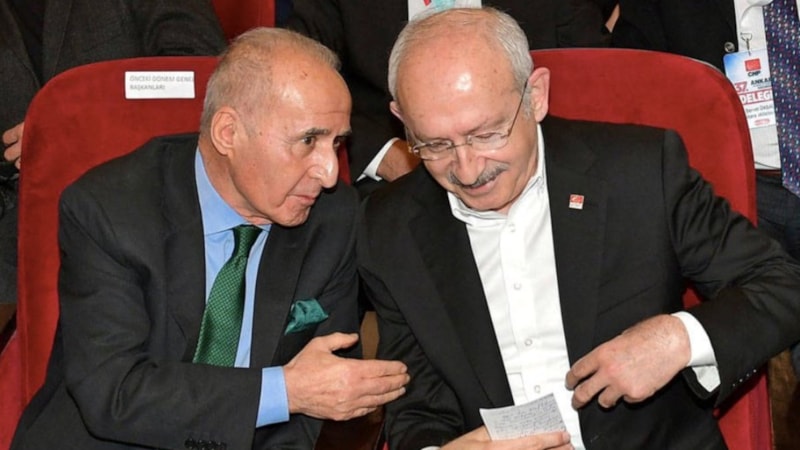 Eski CHP Genel Başkanı Hikmet Çetin'den Kılıçdaroğlu'na ziyaret