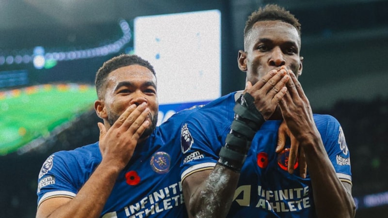 Chelsea nefes kesen derbide Tottenham'ı yıktı