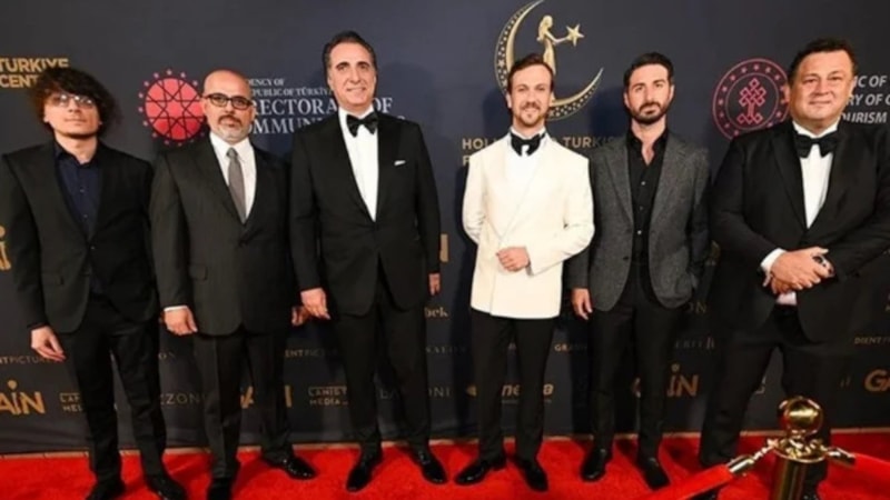 Büyük izleyici kitlesine ulaşan Atatürk filmi ABD'de gösterildi