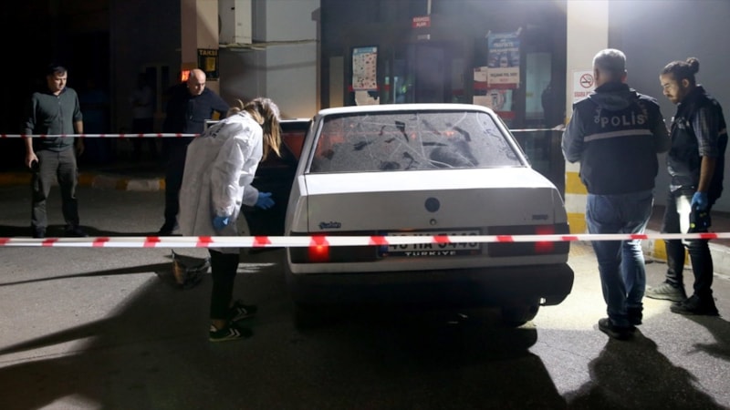 Muğla'da otomobiliyle seyir halindeyken tabancayla vurulan kadın yaralandı