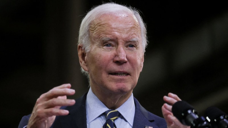 CNN International'dan 2024 anketi: Biden'ın başı dertte