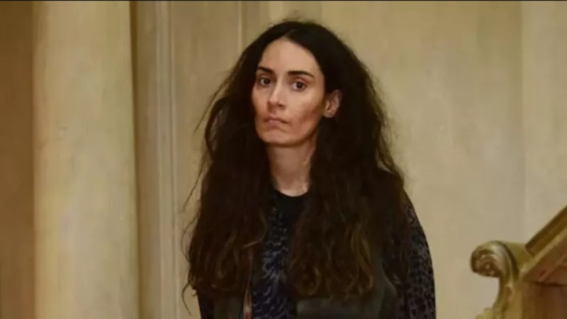 Melisa Sözen'in yeni imajı şaşırttı: Saçlarını kısacık kestirdi