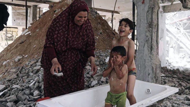 İsrail ayrım gözetmeksizin saldırıyor: Çocuklar savaşın bedelini ödüyor...