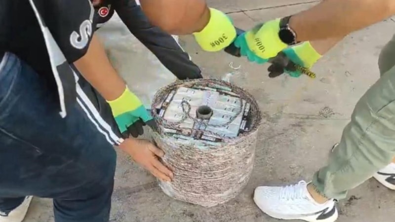 Kocaeli'de görenleri şaşırtan kaçak sigara zulası