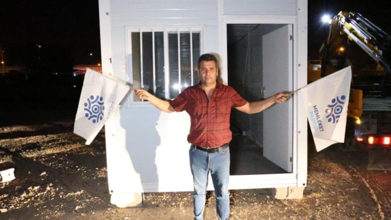 Hatay'da çalınan Memleket Partisi'nin il başkanlığı konteyneri bulundu