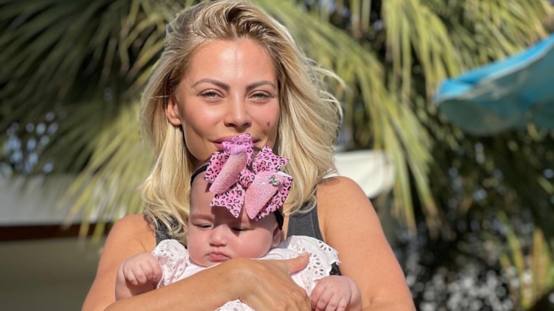 Seray Sever kasım ayında denize girdi