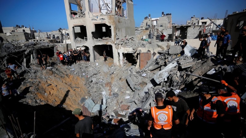 İsrail, Gazze'de 1 ayda 100'den fazla BM çalışanını öldürdü