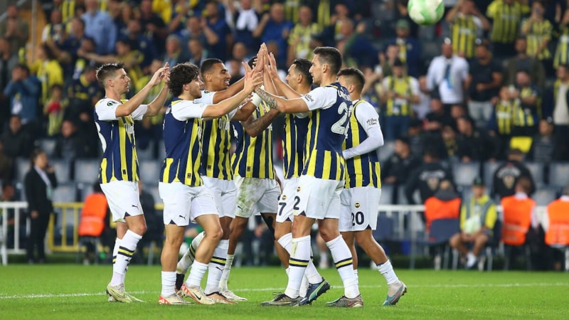 İsmail Kartal'dan olay hareket! Deneyimli orta sahanın üstünü çizdi