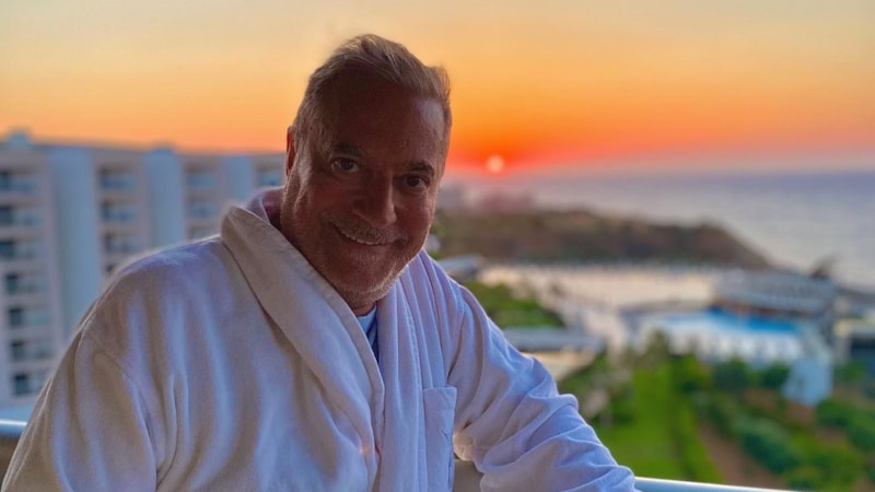 Mehmet Ali Erbil din hocasıyla yaptığı yayın olay oldu