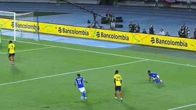 Brezilya mafyası, Vinicius'u sakatlayan Davinson Sanchez'i ölümle tehdit ediyor