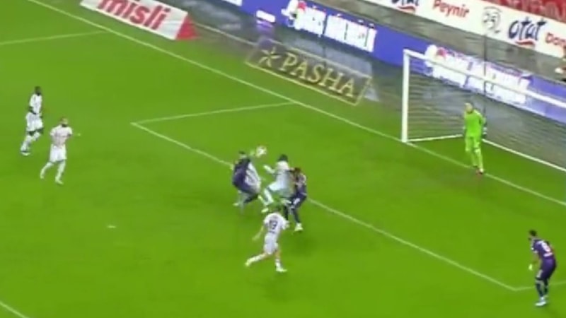 Marius Mouandilmadji'den Beşiktaş kalesine harika gol