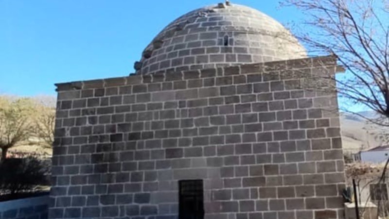 Kayseri'de 7,5 asırlık türbe restore edildi