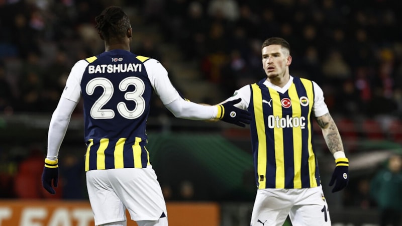 Beşiktaş ve Fenerbahçe'nin tarihi hezimeti kötü rekoru da beraberinde getirdi