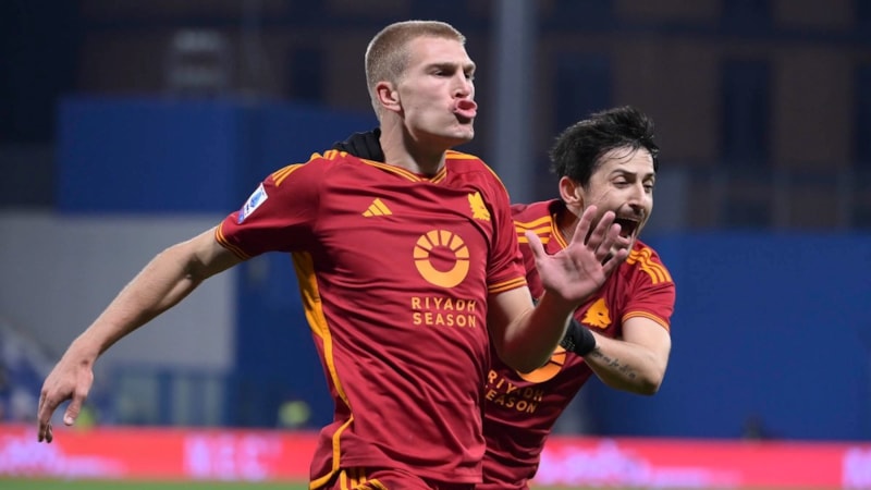 Roma geriye düştüğü maçta Sassuolo'yu yendi