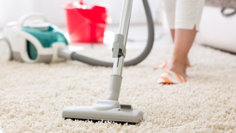 Süpürge haznesine 1 kaşık koyun, tamirden kurtulun!