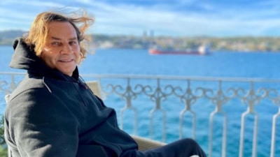 Sunucu Armağan Çağlayan, AVM çalışanlarıyla tartıştı