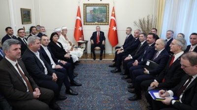 Cumhurbaşkanı Erdoğan'dan Türkiye'nin Atina Büyükelçiliğine ziyaret