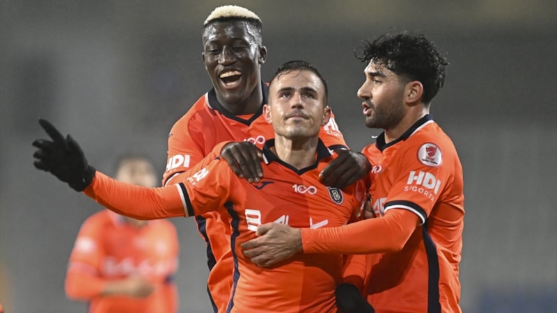 Şanlıurfaspor'u net skorla geçen Başakşehir kupada turladı