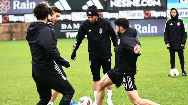 Dolmabahçe'de 10 milyar liralık derbi