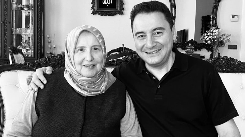 Ali Babacan'ın annesi Güner Babacan hayatını kaybetti