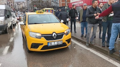 Bursa'da taksiciyi boynundan bıçaklayan 15 yaşındaki çocuk serbest bırakıldı