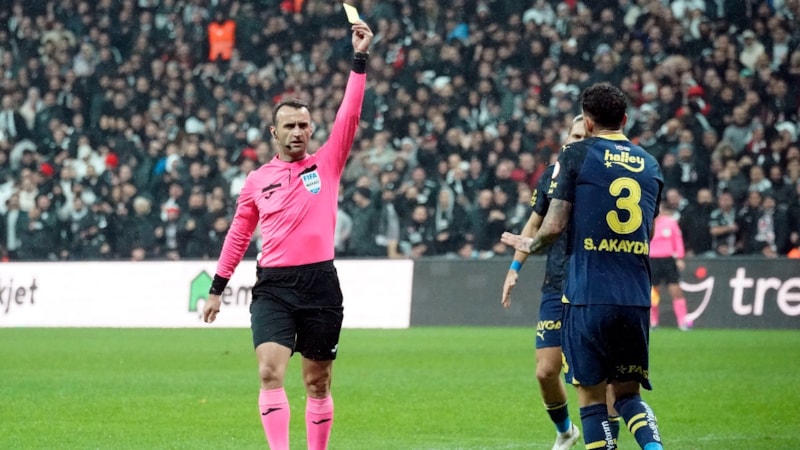 Samet Akaydin, Konyaspor maçında cezalı duruma düştü