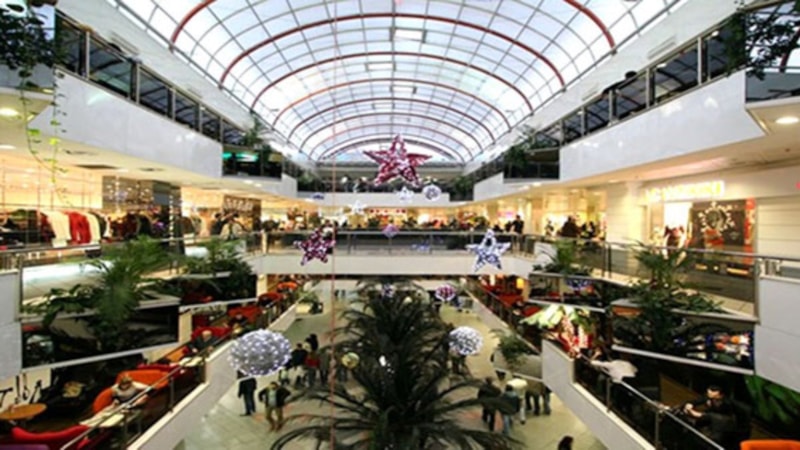 İstanbul'un göbeğindeki AVM yıkılıyor! Bütün kepenkler indi, boşa gitmeyin...