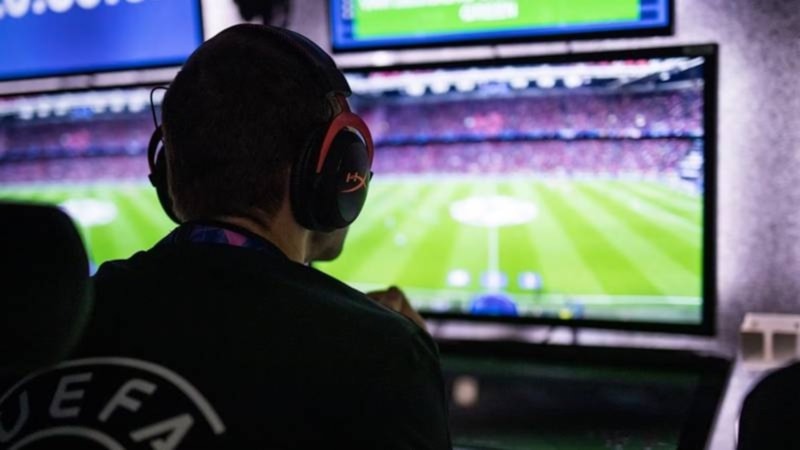 Konferans Ligi'nde 2 maç TV8,5'da! Fenerbahçe ve Beşiktaş'ın maçı şifresiz kanalda mı?