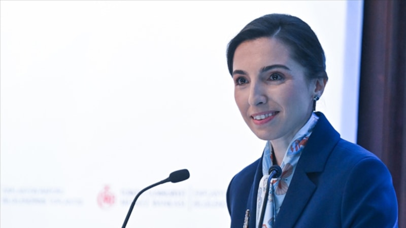 TCMB Başkanı Hafize Gaye Erkan ihracatçılarla bir araya geldi