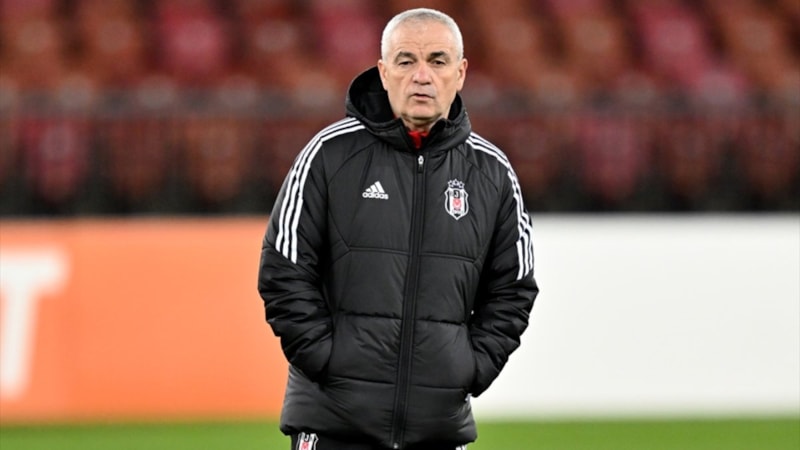 Rıza Çalımbay: 3-4 transfer sonrası daha iyi yere geleceğiz